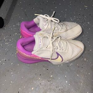 Women's tennis Athletic Shoes in White and Purple